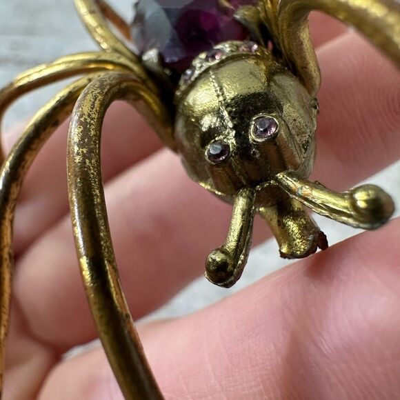 Vintage Art Deco Figural Purple Crystal Body Large Spider Brooch - Picture 4 of 10